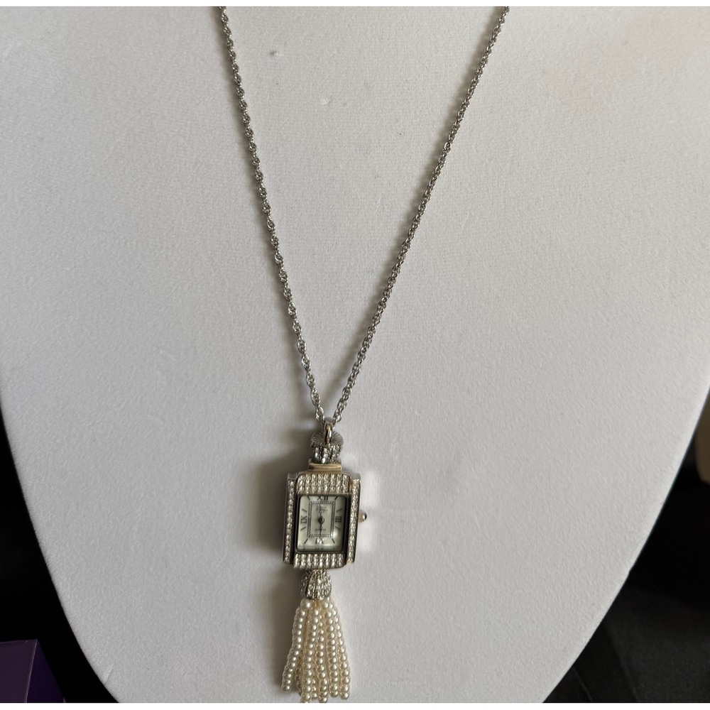 Suzanne Somers Vintage Elegant Women's Watch Necklace and Interchangeable Watch